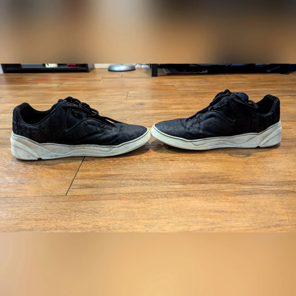 Christian Dior Men's Leather Casual Shoe - Picture 9 of 15